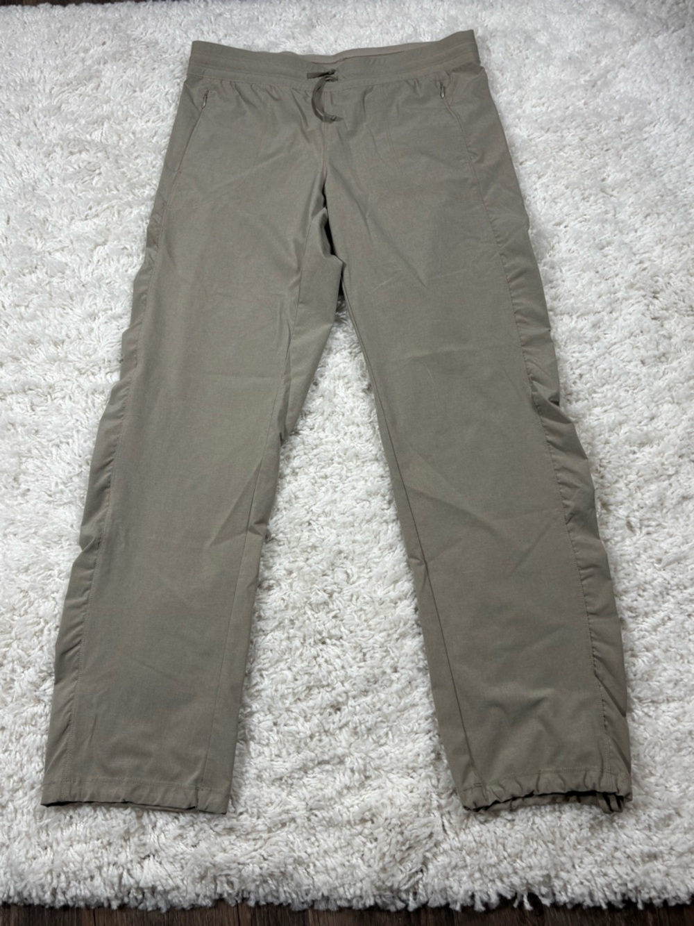 KÜHL Women’s M Regular Hiking Pants Khaki Stretch Outdoor Travel Style 6306